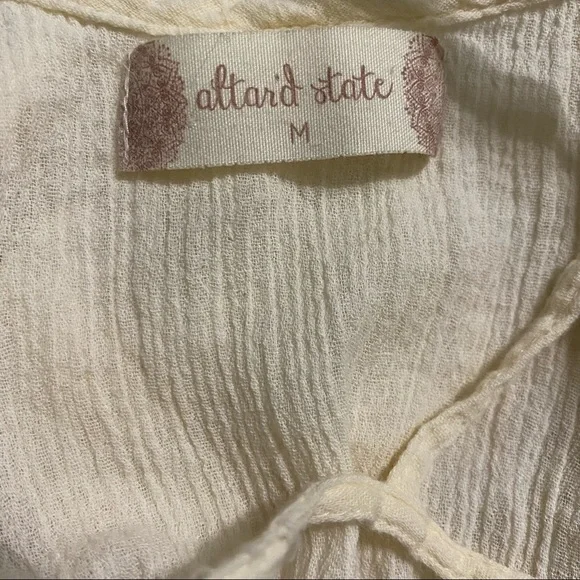 Altar’d State Cream Crinkle Bell Sleeve Boho Top - Picture 5 of 6